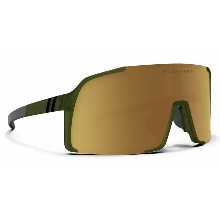 Blenders Expose Cold Pursuit Sunglasses